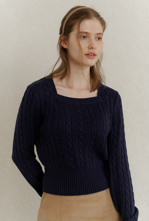 A SQUARE NECK CABLE KNIT_NAVY